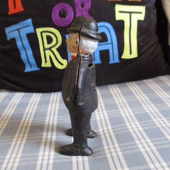 Cast Iron A C‎ Williams Business Man in Suit Bank Collector - Picture 3 of 7